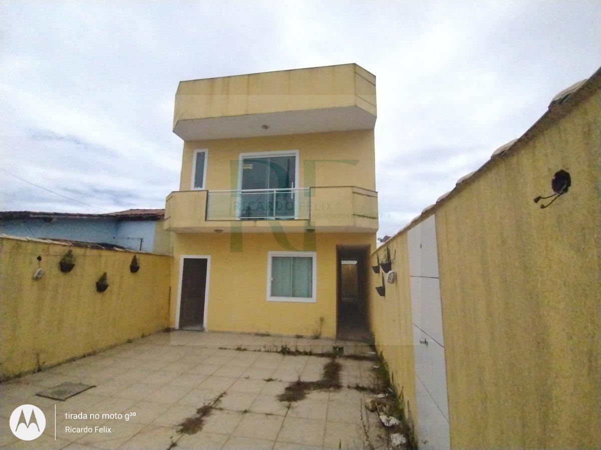 Casa à venda com 3 quartos, 180m² - Foto 1