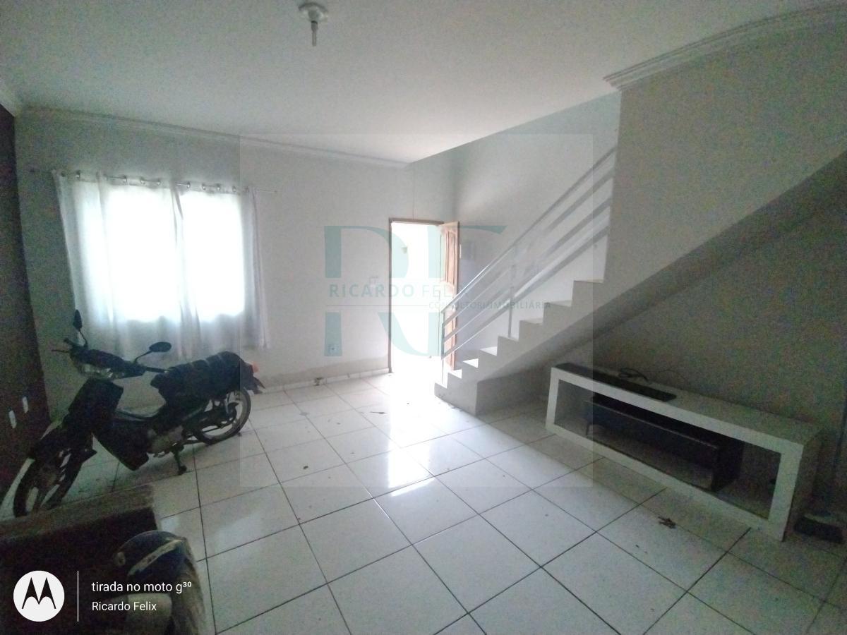 Casa à venda com 3 quartos, 180m² - Foto 6