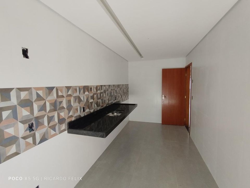 Casa à venda com 2 quartos, 130m² - Foto 11