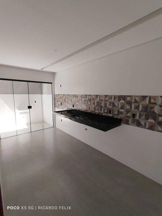 Casa à venda com 2 quartos, 130m² - Foto 14