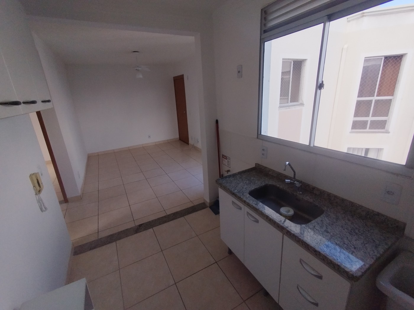 Apartamento à venda com 2 quartos, 47m² - Foto 5