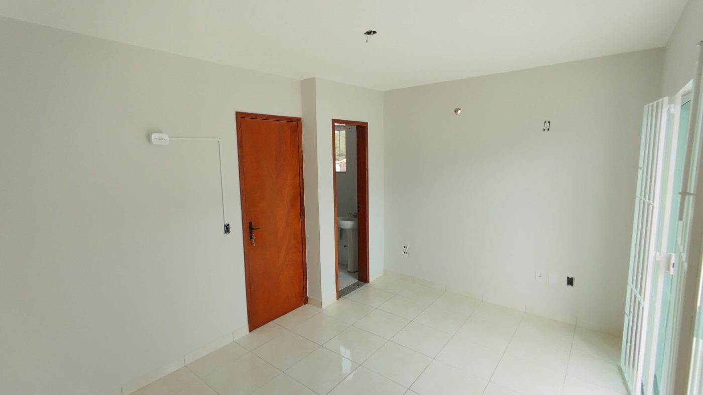 Casa à venda com 2 quartos, 90m² - Foto 13