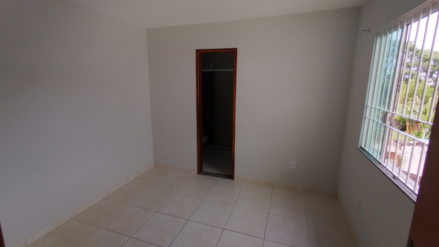 Casa à venda com 2 quartos, 90m² - Foto 15