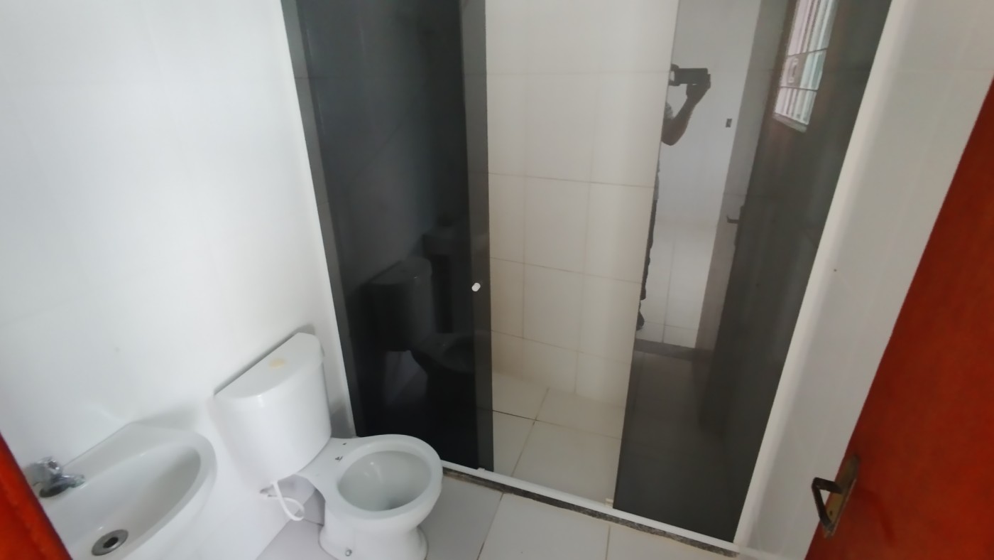 Casa à venda com 2 quartos, 90m² - Foto 17