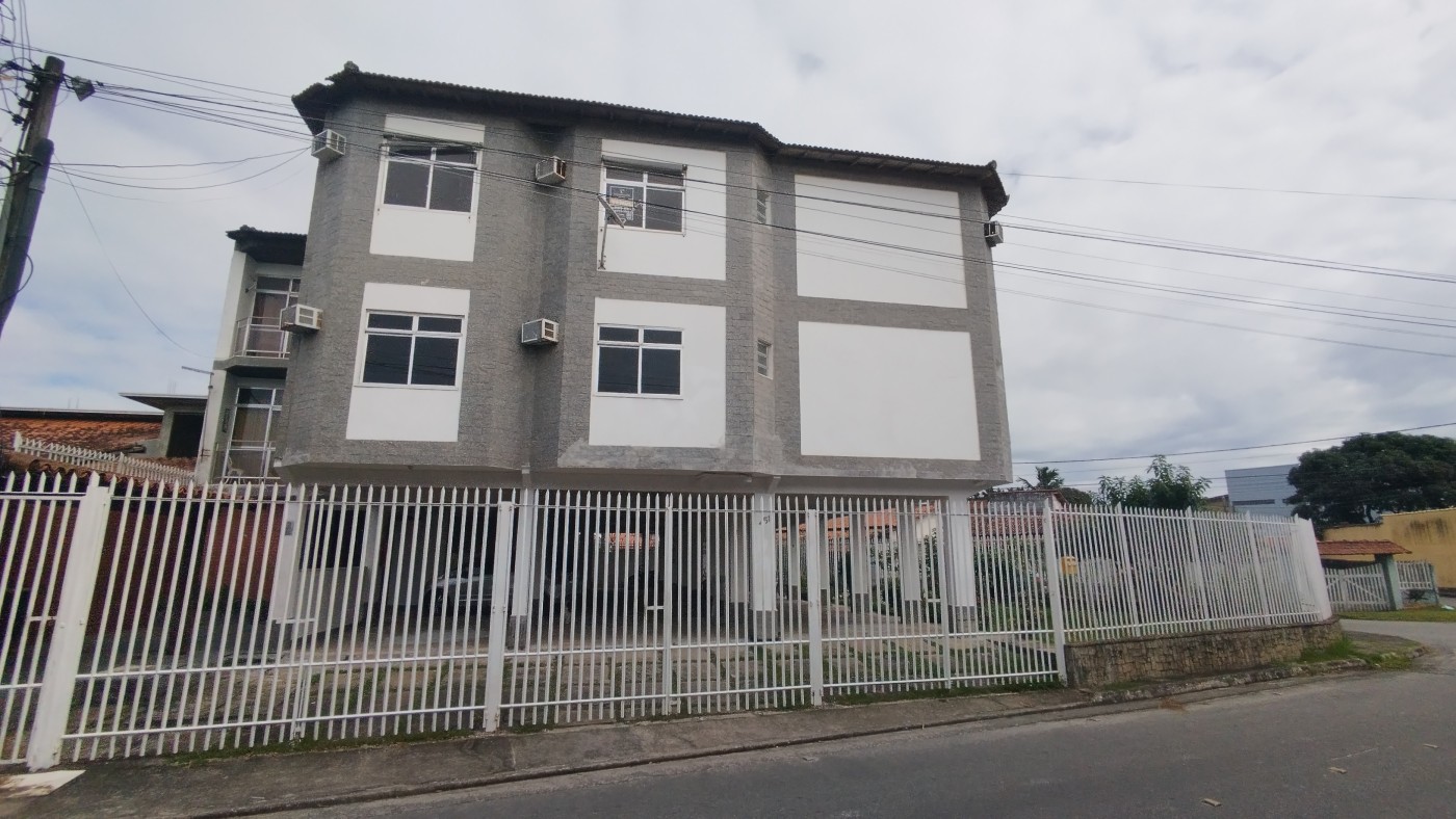 Apartamento à venda com 2 quartos, 66m² - Foto 1