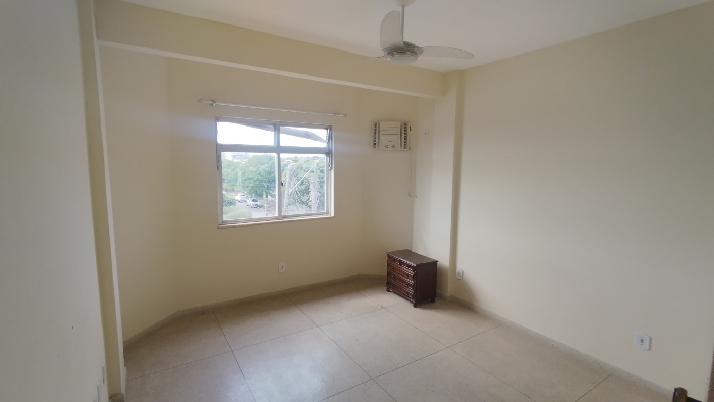 Apartamento à venda com 2 quartos, 66m² - Foto 13