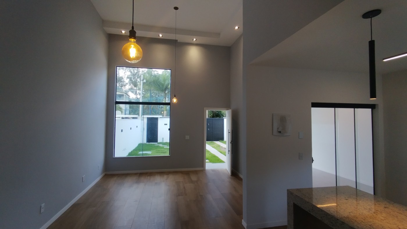 Casa à venda com 3 quartos, 210m² - Foto 9