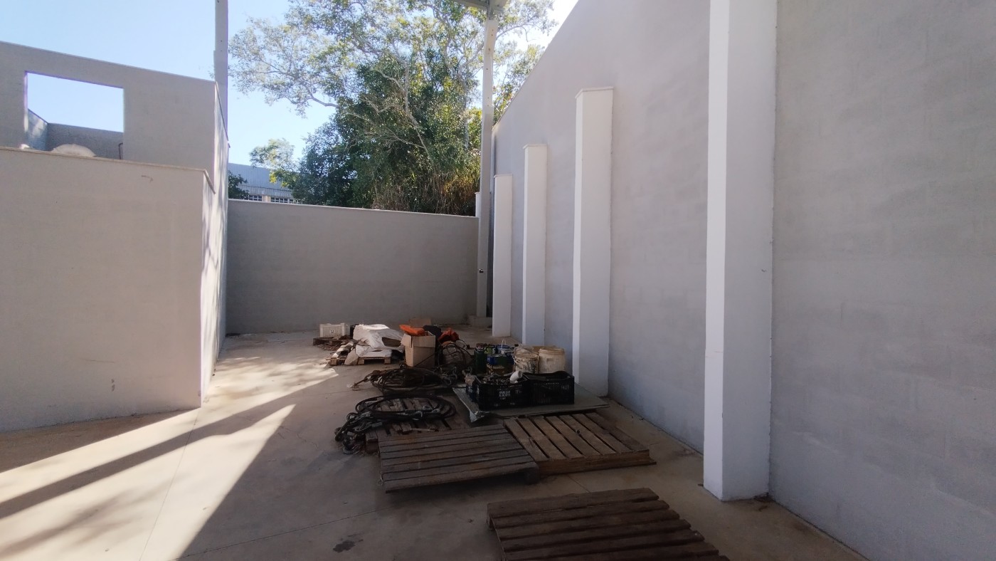 Depósito-Galpão-Armazém para alugar, 1000m² - Foto 4